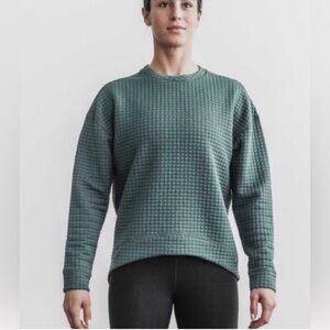 Nobull - Quilted Crew